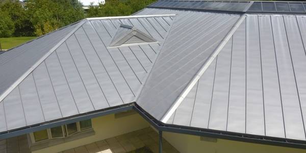 Toiture-en-zinc (1)